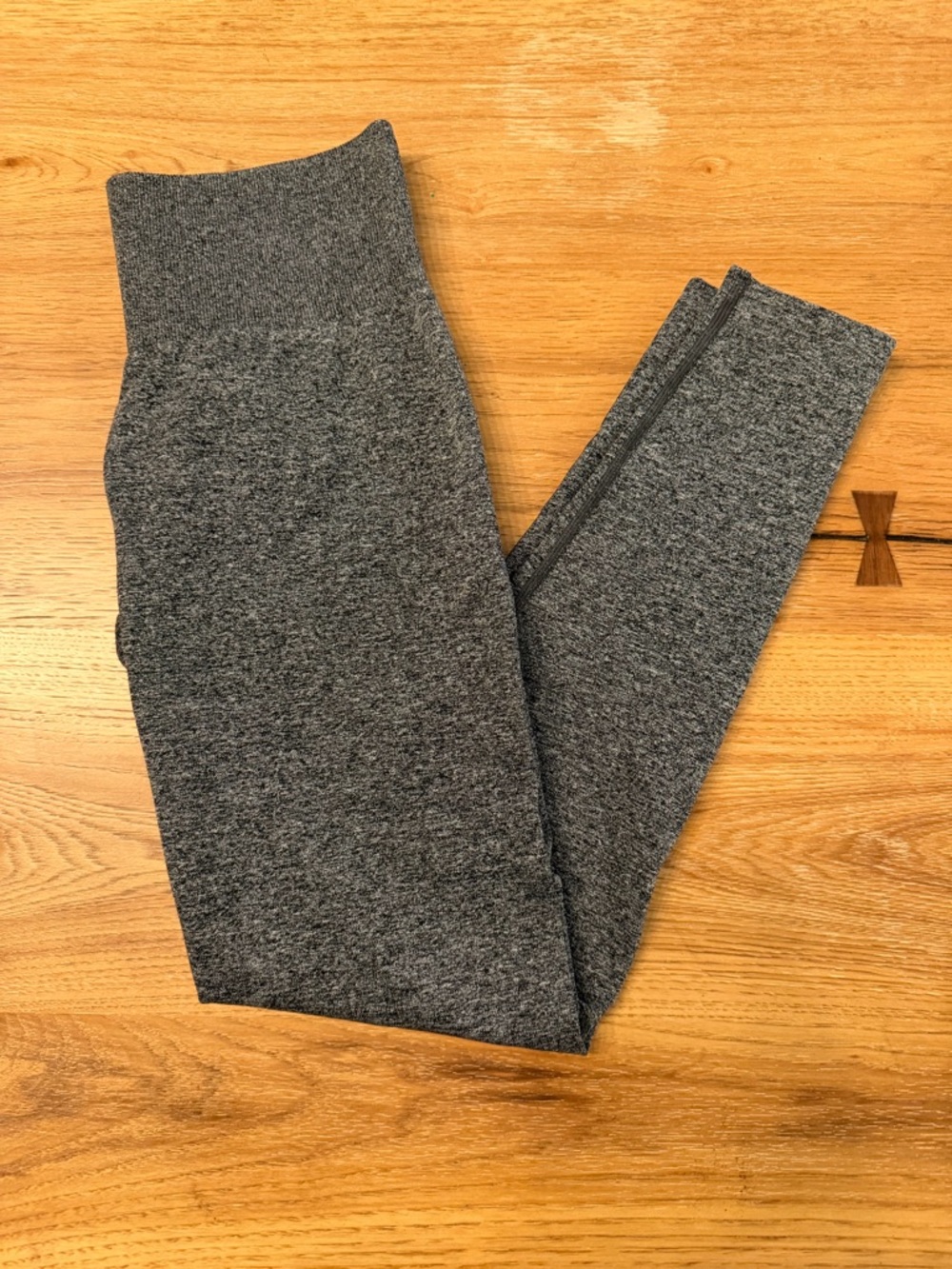 NVGTN Women's High-Waist Gray Seamless Leggings